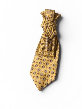 Womens Artisan crafted tie necklace.